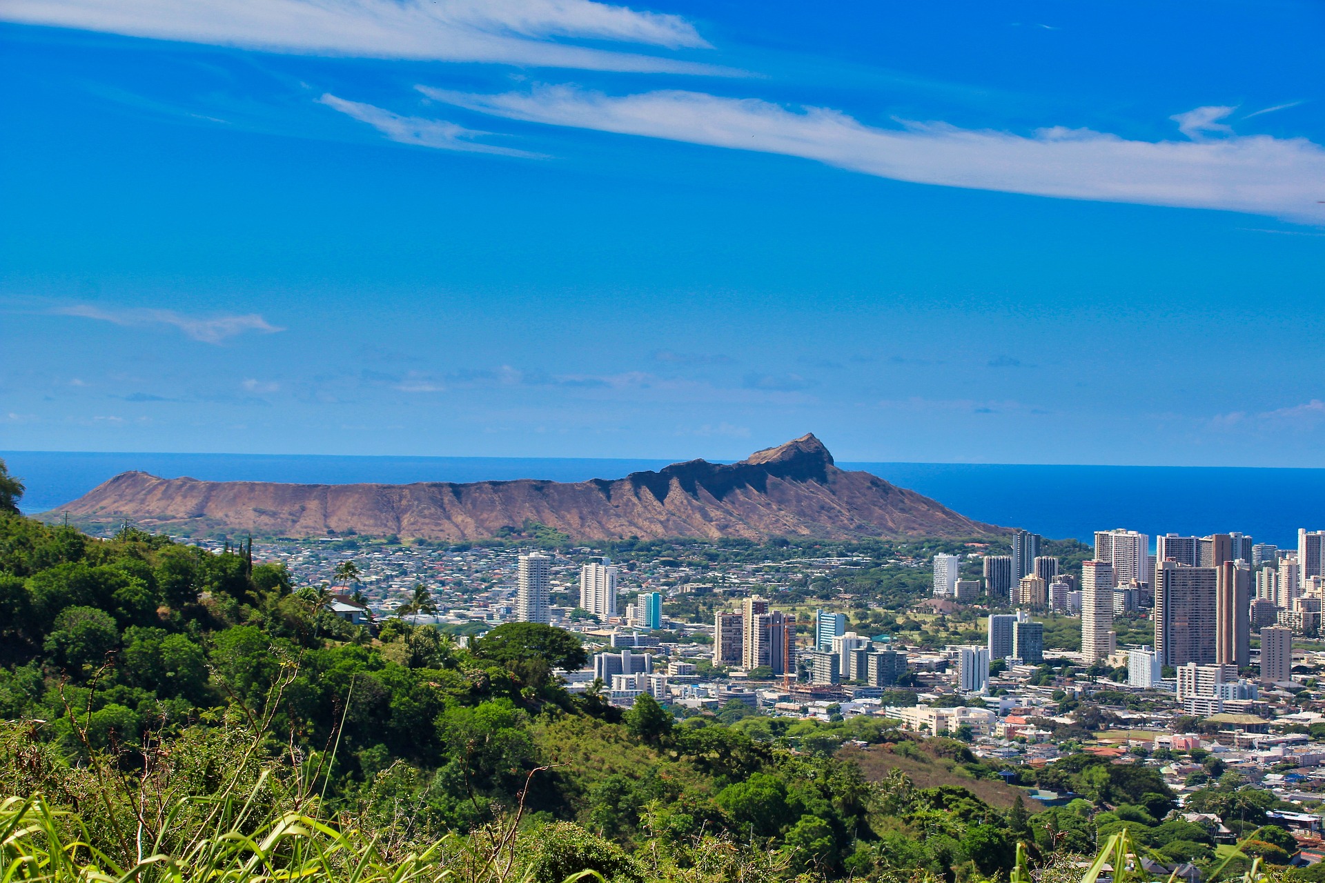 Diamond Head Summit Trail