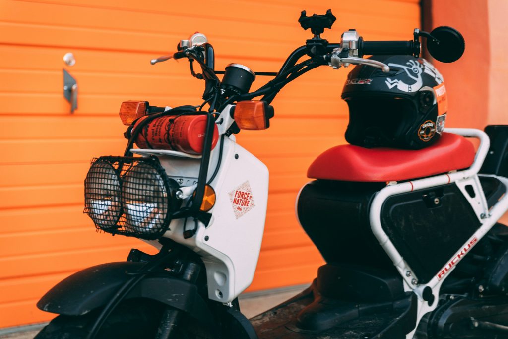 Cool Mopeds that look like Motorcycles